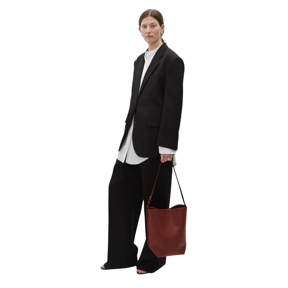 THE ROW Women's Medium N/S Park Tote Belt Bag Retail: $2750 (NWT) - Picture 2 of 10